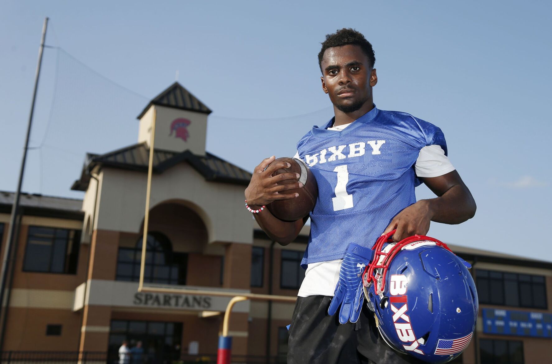Football (offense): Braylin Presley